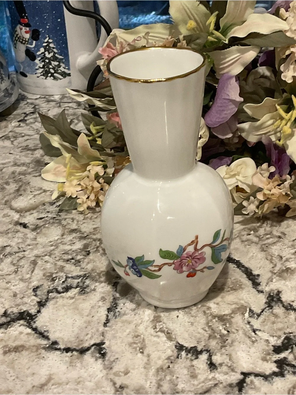 BR-AYNSLEY-ENGLAND BONE  White Bud Vase with Blue & Yellow Bird Motif